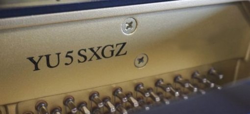 Review Yamaha YU5SXGZ (Auto Play & Silent cao cấp)