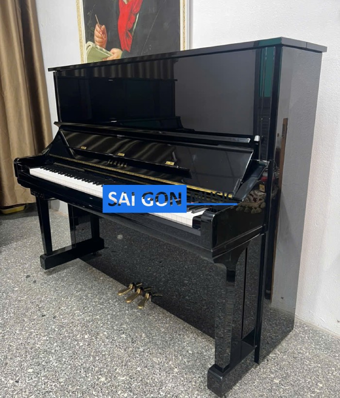 Đàn Piano yamaha YU33