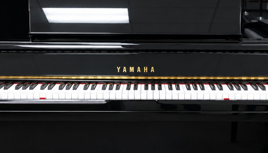 Những lý do nên chọn đàn Piano Yamaha YUX?